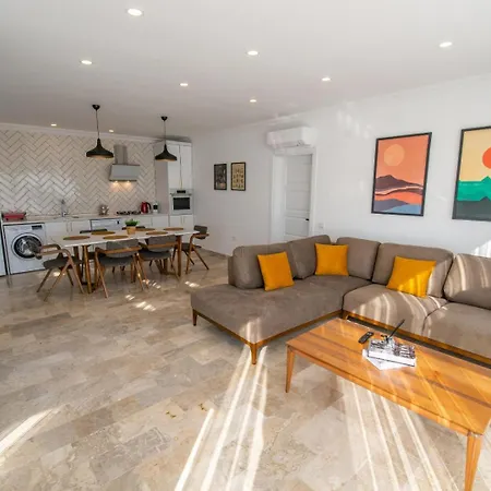 Selahattin 2 Otel Kaş